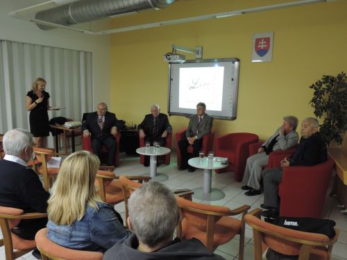 Prezentácia knihy Lekárne a lekárnici v okrese Žilina sa konala15. mája 2014. 